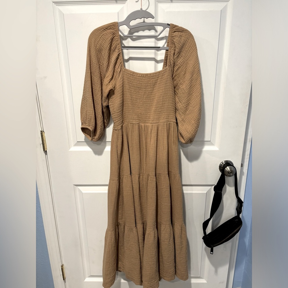Neuflora Vermont Dress - Sand (NOT AVAILABLE ONLINE)